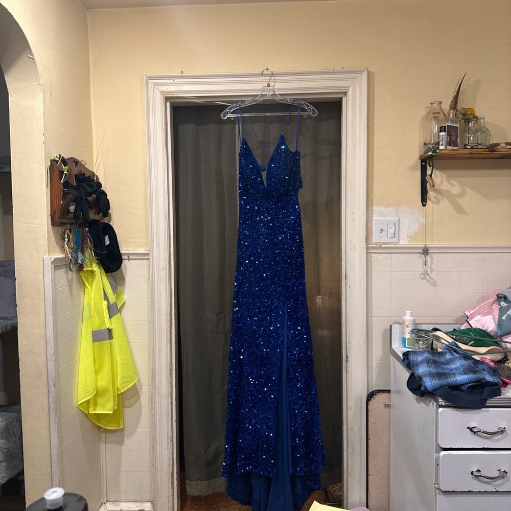 Elegant Blue Sequin Prom Dress